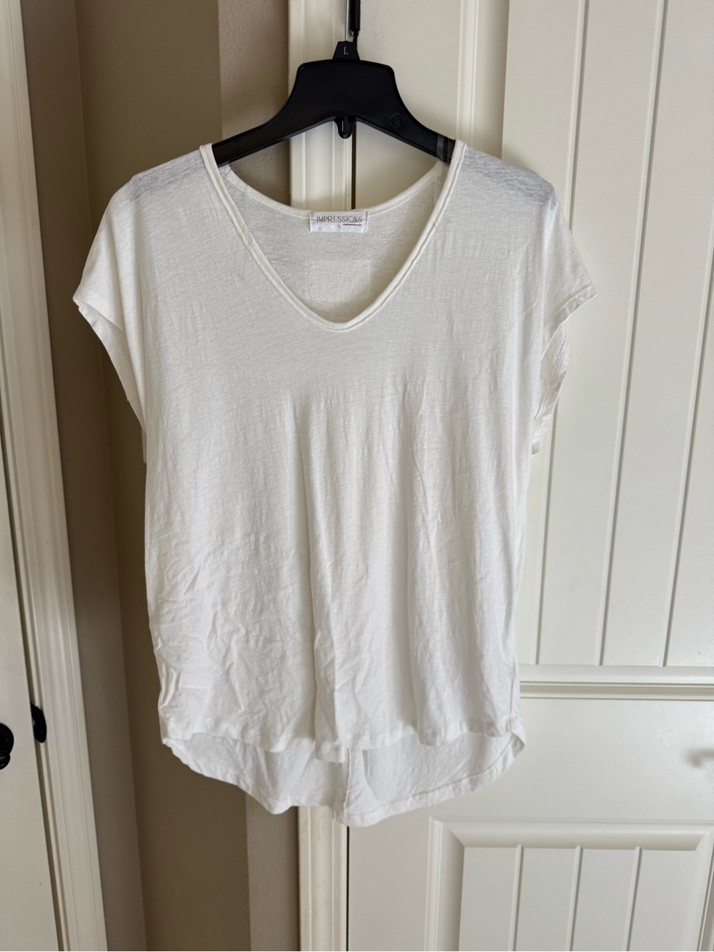 Impressions White V-Neck Cap Sleeve Tee